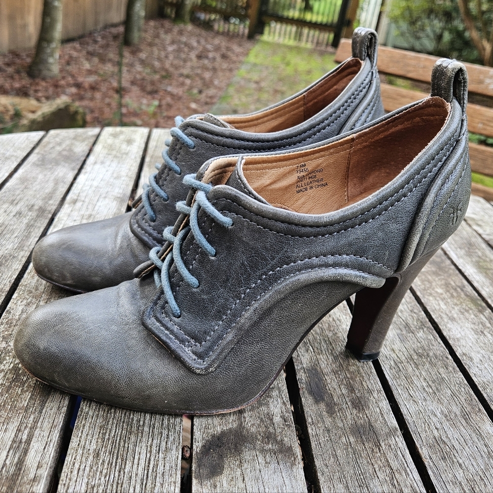FYRE Ava Oxford Leather Lace-Up Booties - Picture 3 of 9